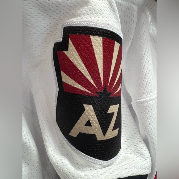 Arizona Coyotes Fanatics Branded Women's Away Breakaway Jersey - White Sz 3XL - Picture 9 of 9